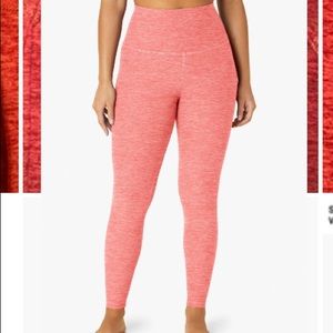 Beyond Yoga Spacedye Caught in the Midi High Waisted Legging. Coral. Size Small
